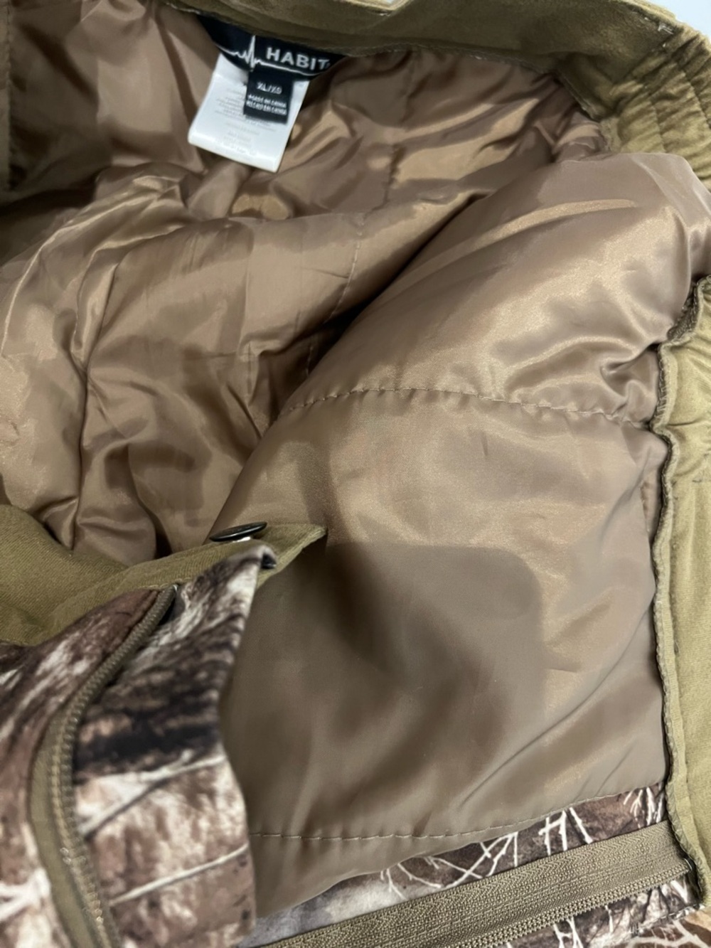 Men's Camo Hunting Pants in Olive and Brown - Picture 9 of 9